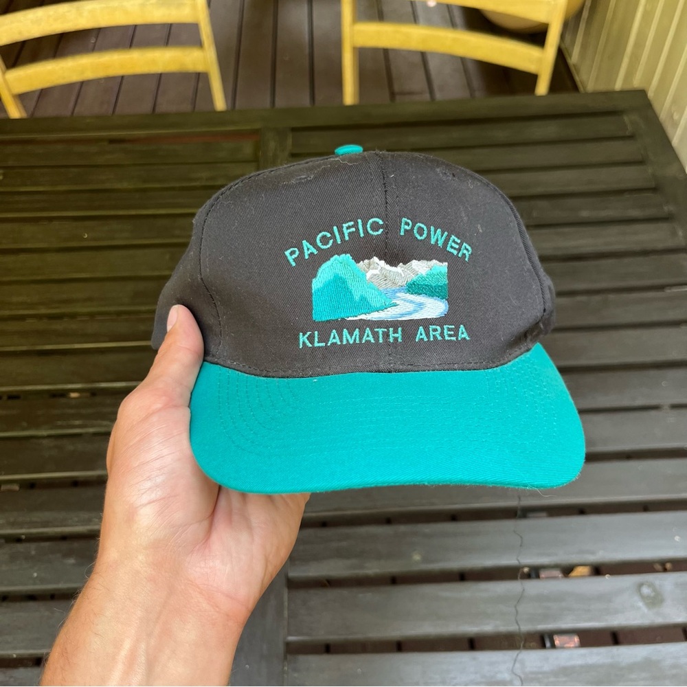 Vintage Pacific Power Klamath Area Trucker Cap on Otto Blank